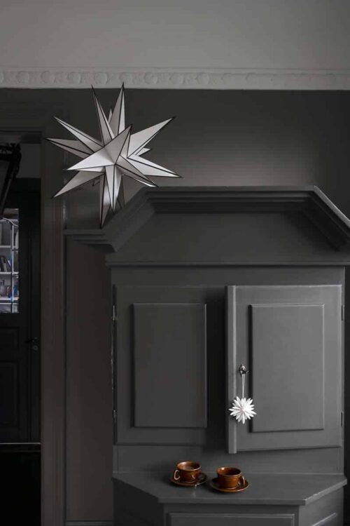 Watt & Veke adventsstjärna Sputnik 60 Vit/Svart