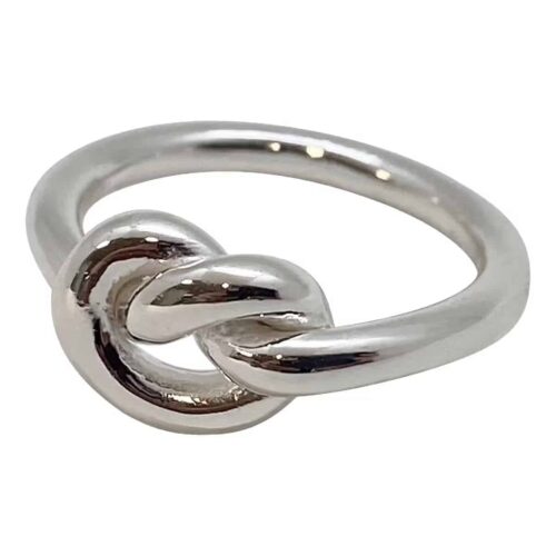 Knot ring