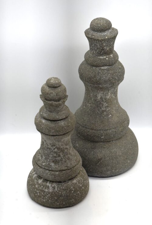 Noori Chess knight set 2, antikgrå sten