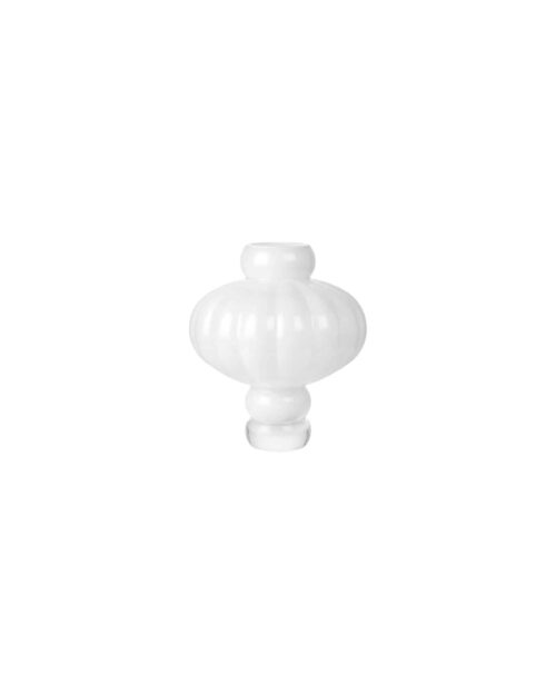 Louise Roe Balloon Vase 02 Opal Vit