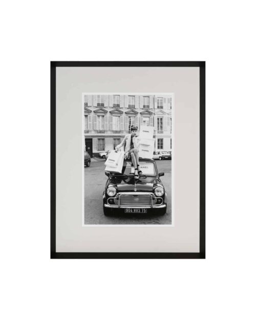 Tavla Shopping in Paris med svart ram 75 x 95 cm