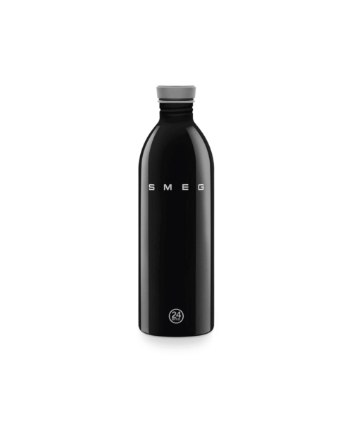 Svart Urban Bottle 1 liter i rostfritt stål med högblank finish och läckagesäkert silikonlock från Smeg x 24Bottles