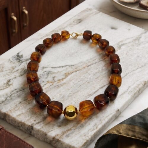 Halsband